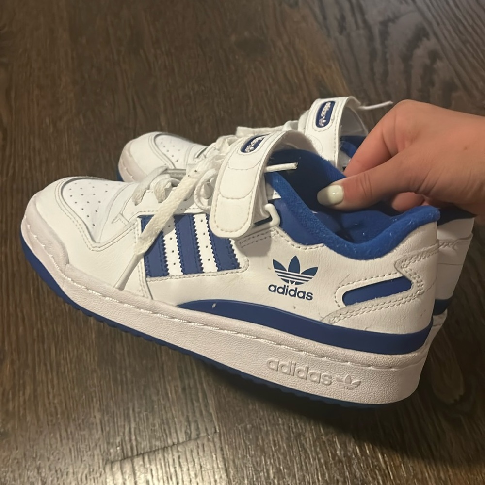 Adidas sneakers size 7 in youth but fits size 5 women’s